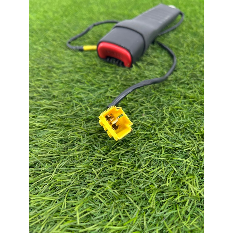 Замок ремня безопасности (airbag/безопасность) Chevrolet Captiva C140 2011 2.2 D (z22d1) 96960489