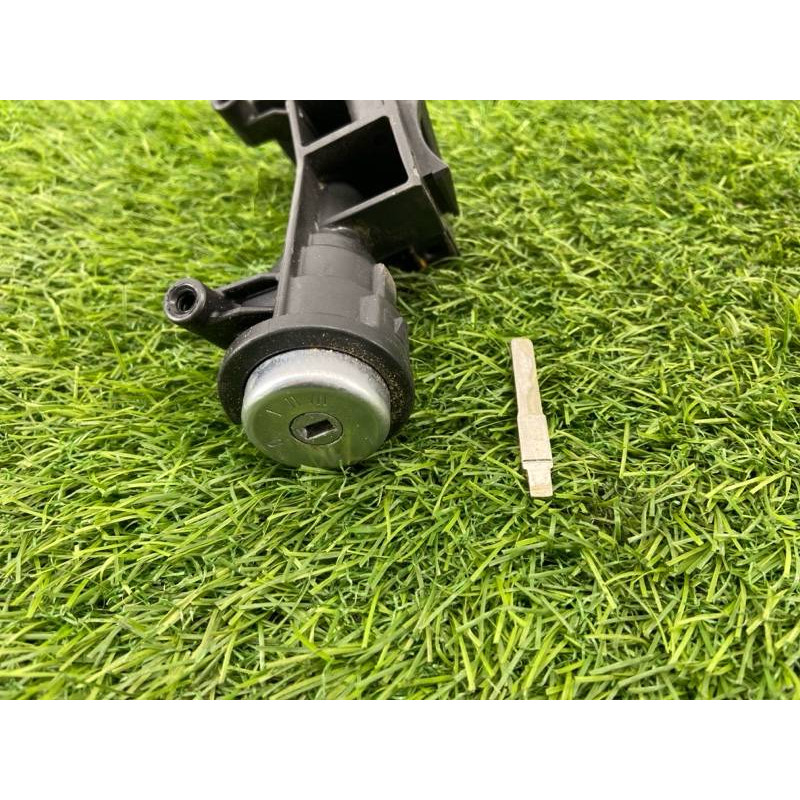 Замок зажигания (электрика) FORD Fusion MK5 2014 2.5 dg9c3f642ad