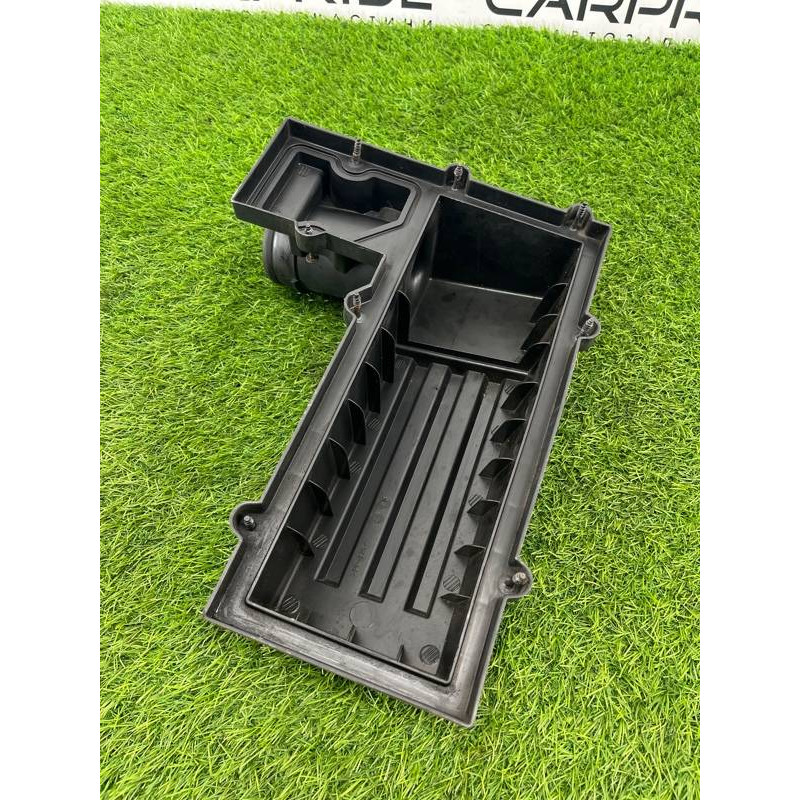 Крышка корпуса воздушного фильтра (впускная система) Volkswagen Tiguan 5N 2011 1.4 CAVA 1k0129607ac