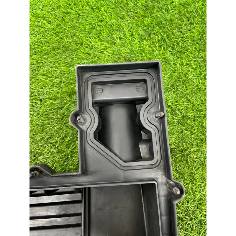 Крышка корпуса воздушного фильтра (впускная система) Volkswagen Tiguan 5N 2011 1.4 CAVA 1k0129607ac