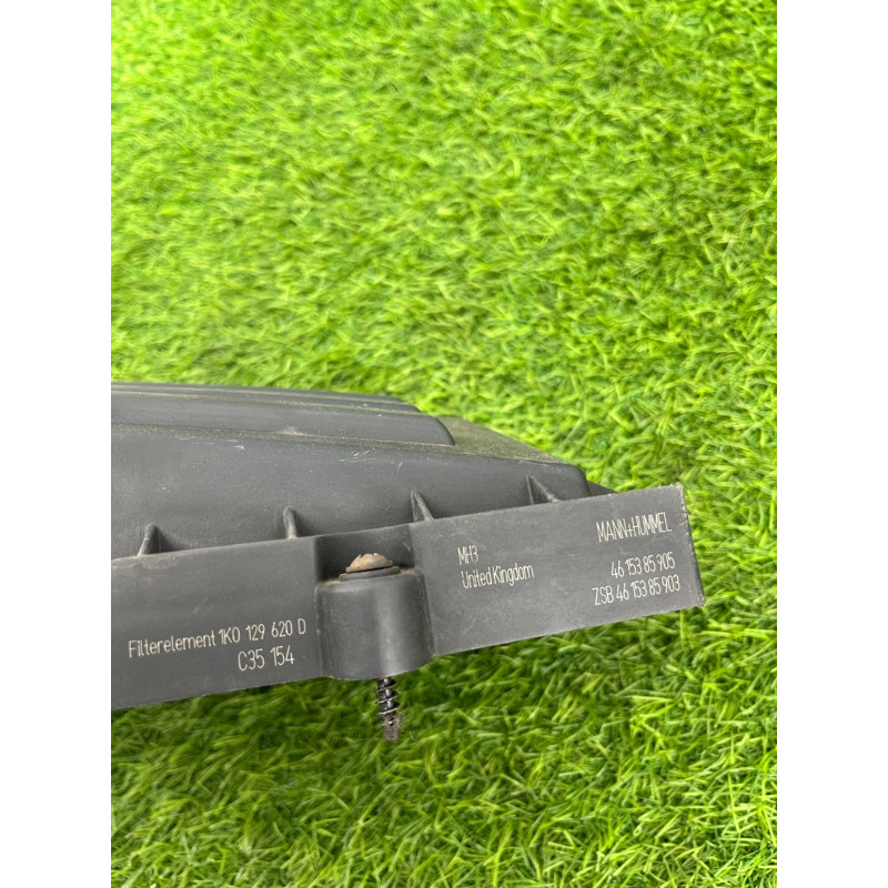 Крышка корпуса воздушного фильтра (впускная система) Volkswagen Tiguan 5N 2011 1.4 CAVA 1k0129607ac