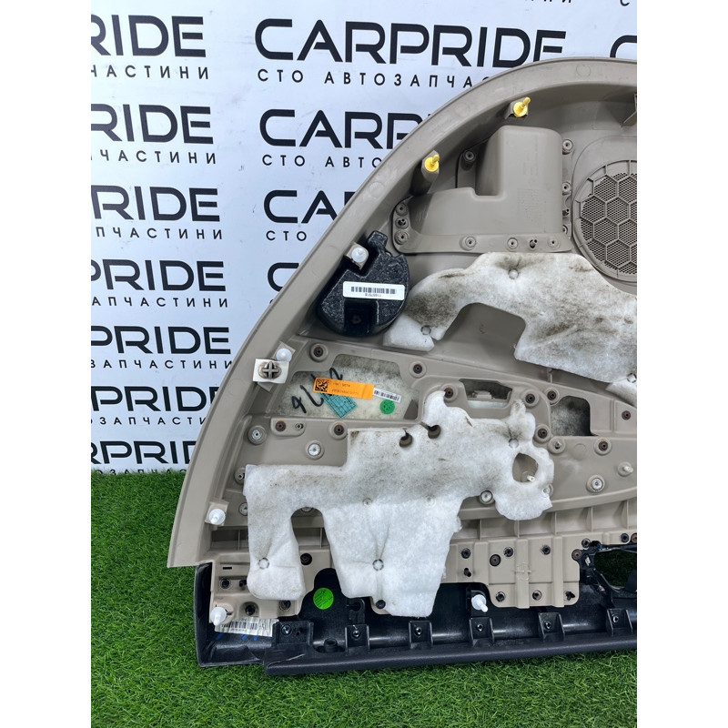 Дверная карта (салон) Jeep Grand Cherokee WK2 2018 3.6 5LL814L1AD