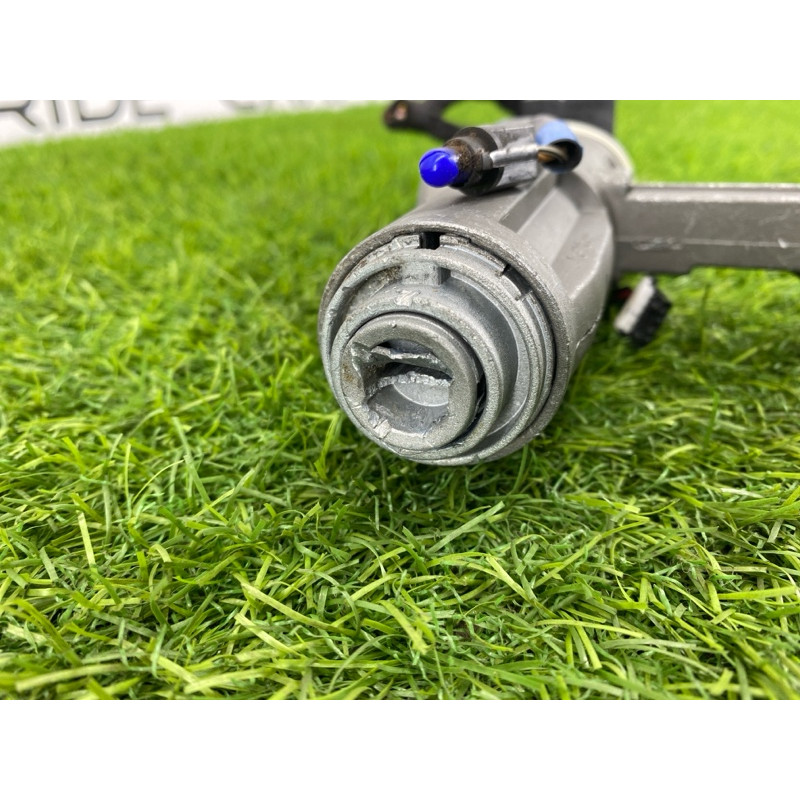 Замок зажигания (электрика) Chevrolet Captiva C140 2011 2.2 D (z22d1) 95201663