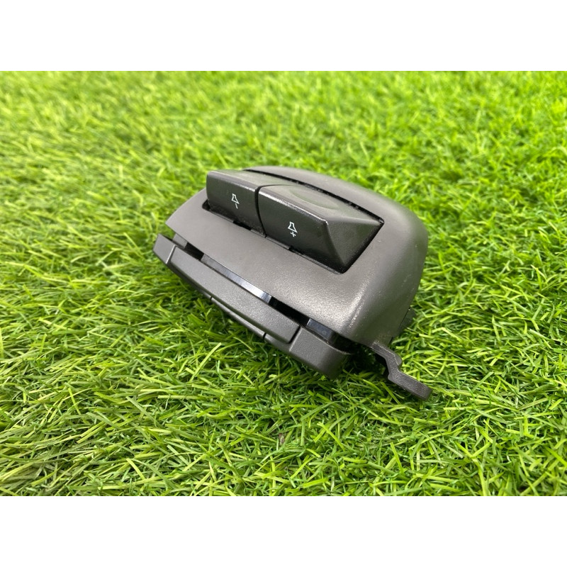 Кнопки руля (электрика / кнопки) Chevrolet Captiva C140 2011 2.2 D (z22d1) 20999375