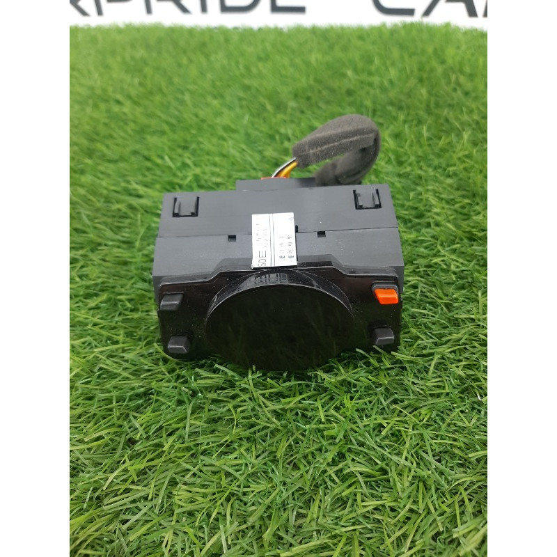 Часы (электрика) Chevrolet Captiva C140 2011 2.2 D (z22d1) 22738104