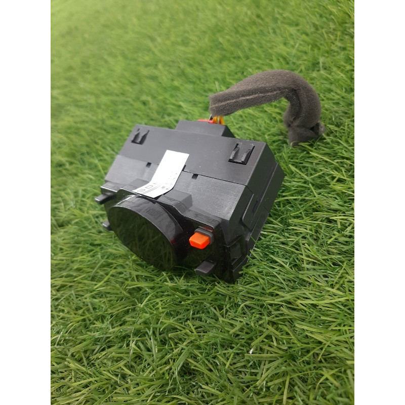 Часы (электрика) Chevrolet Captiva C140 2011 2.2 D (z22d1) 22738104