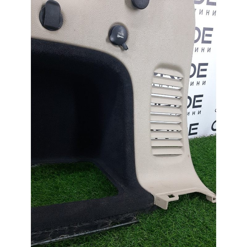 Обшивка багажника (салон) Jeep Grand Cherokee WK2 2018 3.6 5KT381XLAH