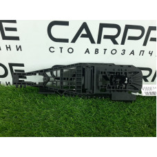 Кронштейн ручки двери