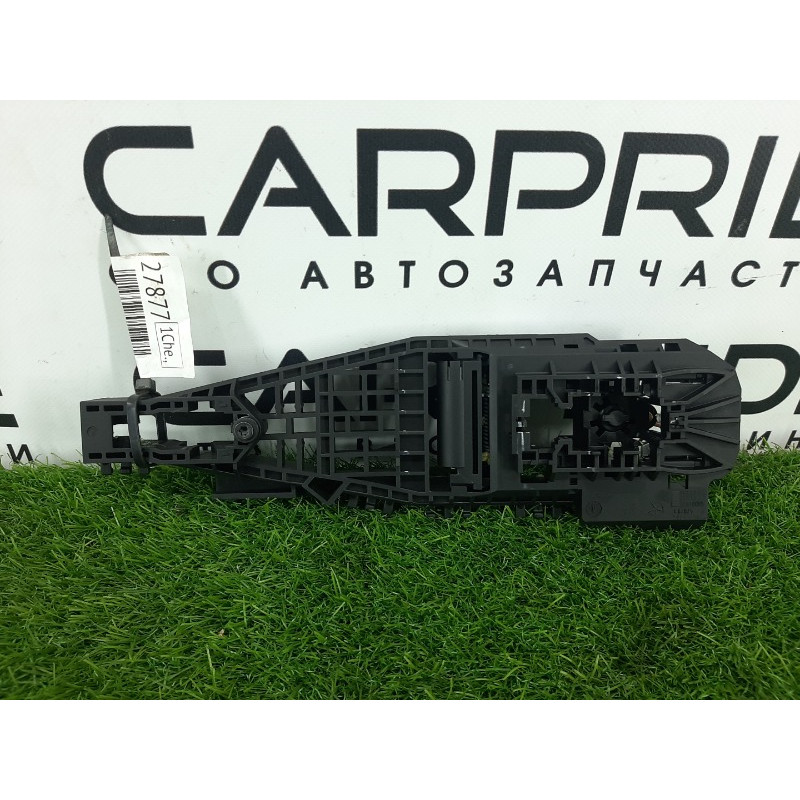 Кронштейн ручки двери (кузов и элементы) Jeep Cherokee KL 2014 2.4 68082687AG
