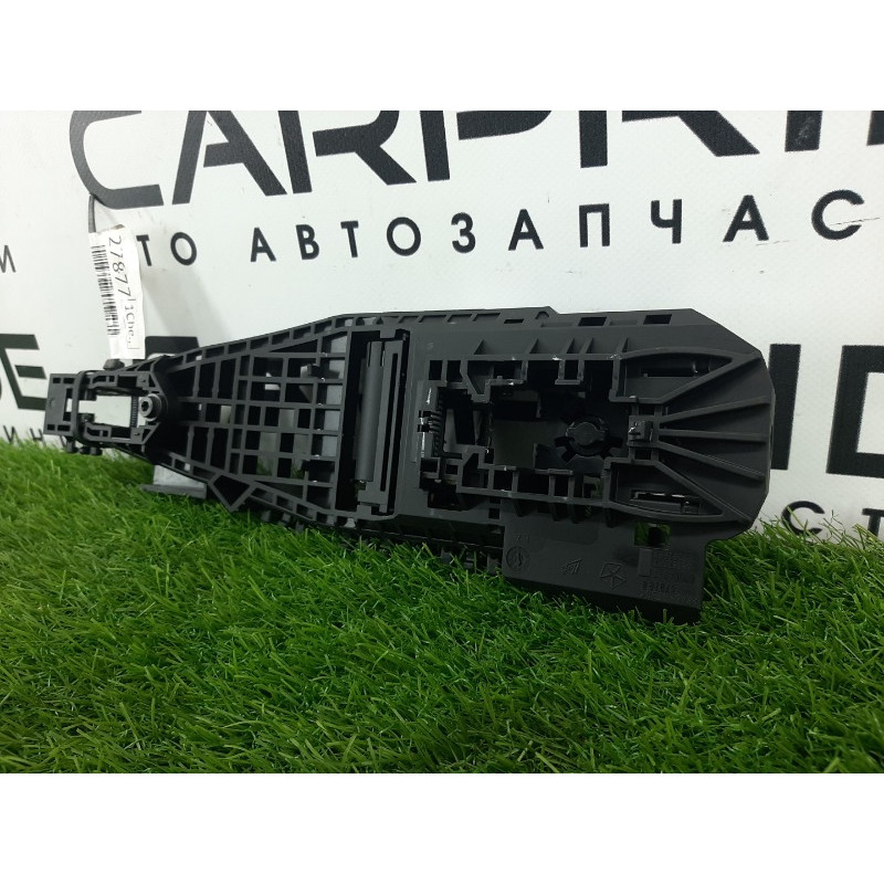 Кронштейн ручки двери (кузов и элементы) Jeep Cherokee KL 2014 2.4 68082687AG