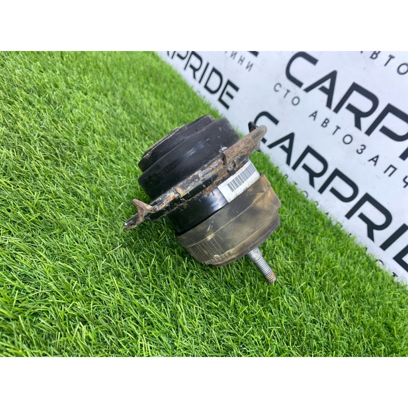 Подушка двигателя (двигатель и элементы) Jeep Grand Cherokee WK2 2018 3.6 68252518AA