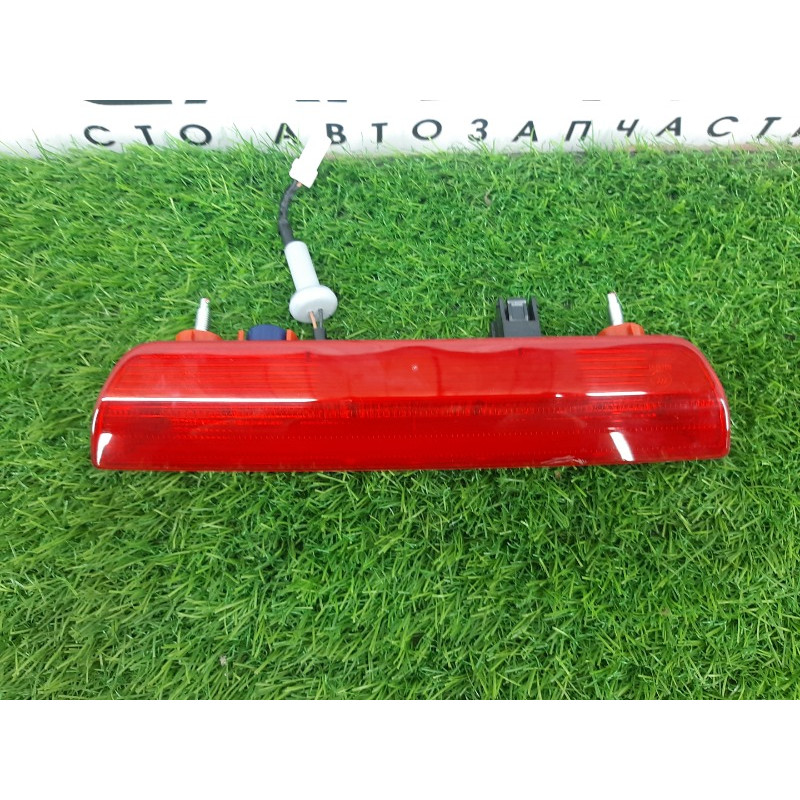 Повторитель стоп сигнала (оптика) Nissan Rogue T32 2020 2.5 265904BA0A