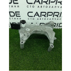 Кронштейн подушки двигателя