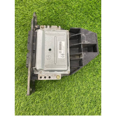 Блок управления двигателем