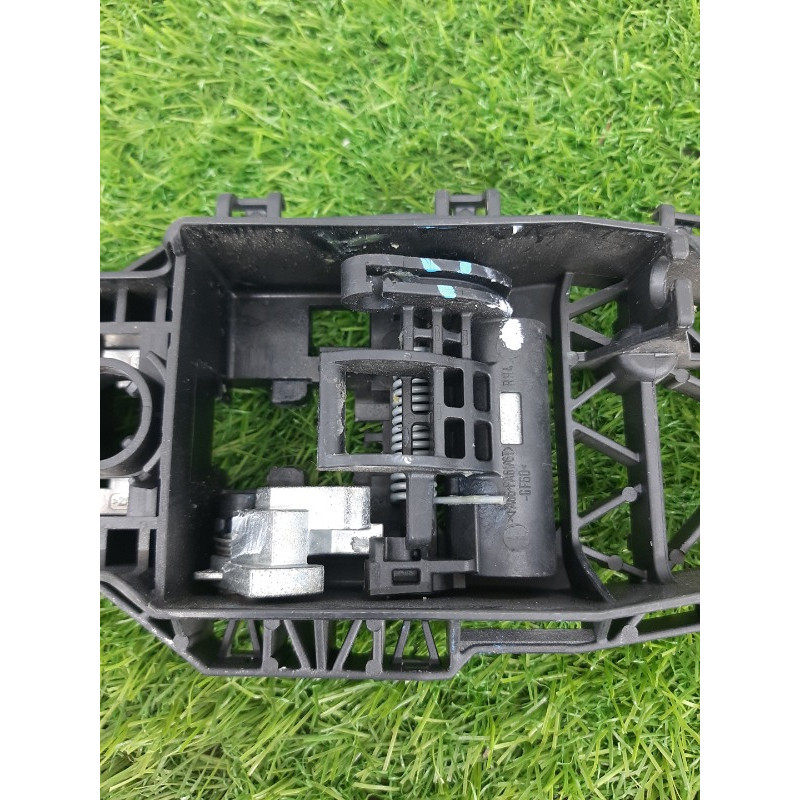 Кронштейн ручки двери (кузов и элементы) Jeep Compass MP 2018 2.4 68242310AB