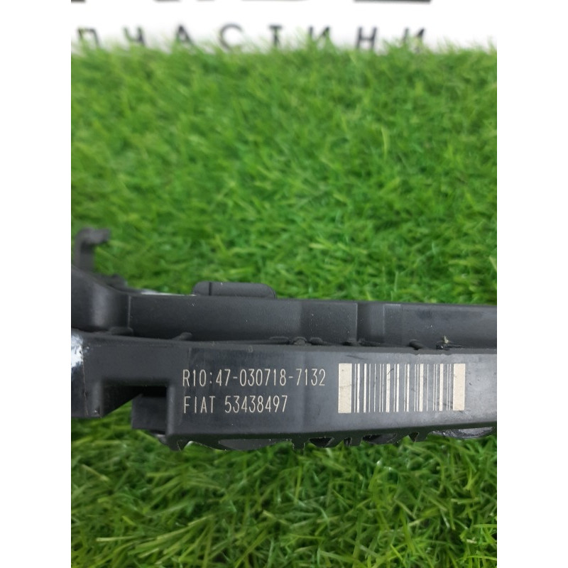 Кронштейн ручки двери (кузов и элементы) Jeep Compass MP 2018 2.4 68242310AB