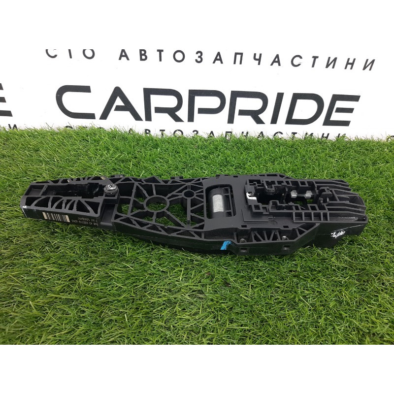 Кронштейн ручки двери (кузов и элементы) Jeep Compass MP 2018 2.4 68242310AB