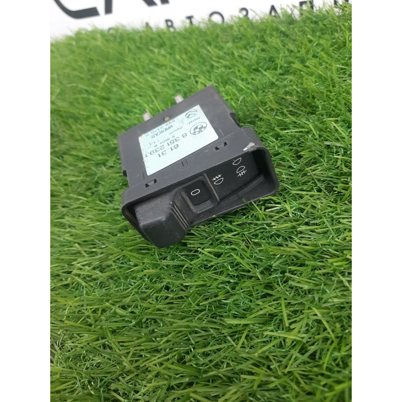 Кнопка противотуманных фар (электрика / кнопки) BMW 5-series E34 61318351238