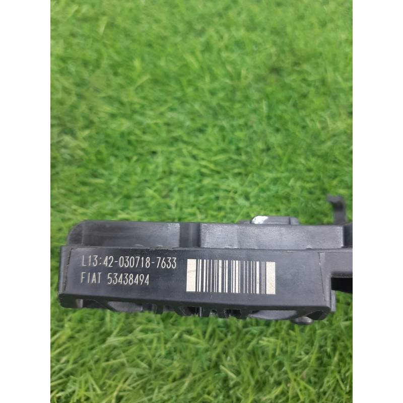 Кронштейн ручки двери (кузов и элементы) Jeep Compass MP 2018 2.4 68242307AB