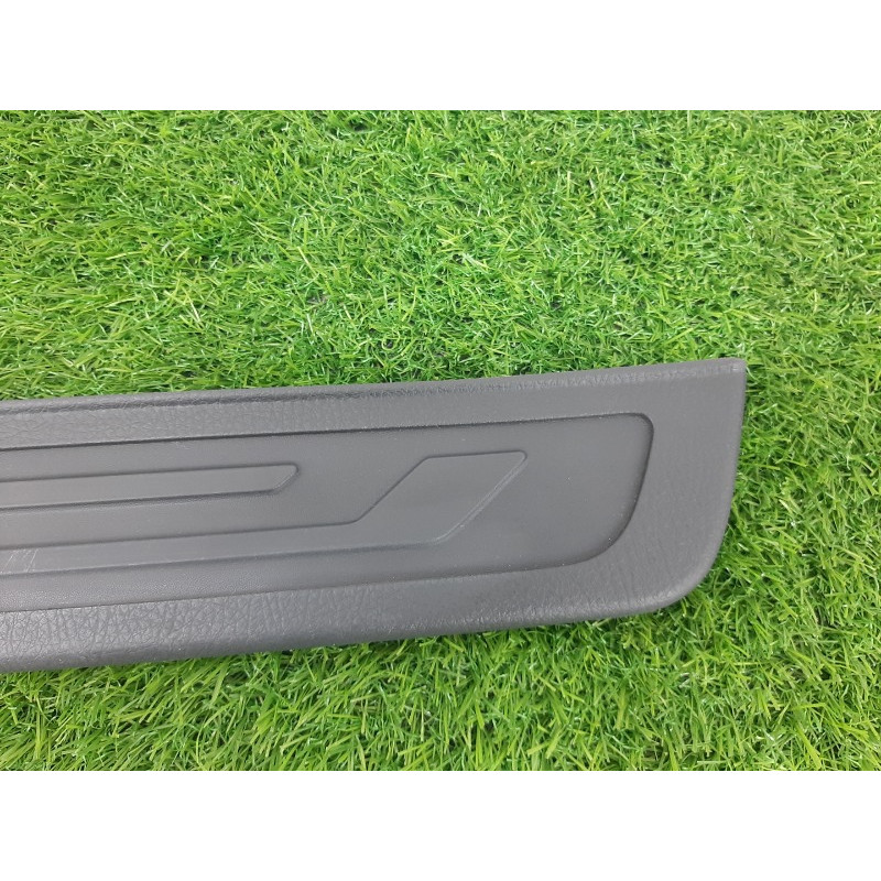 Накладка на порог (кузов и элементы) KIA Sorento UM 2013 2.4 858862p000