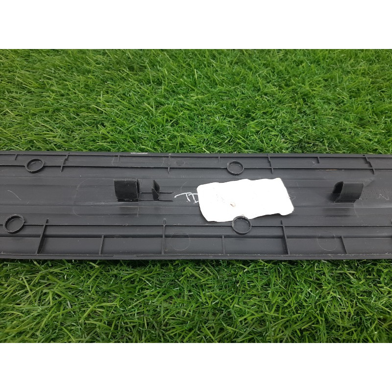 Накладка на порог (кузов и элементы) KIA Sorento UM 2013 2.4 858862p000