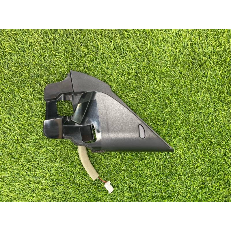 Молдинг двери (уголок) внутренний (кузов и элементы) Nissan Rogue T32 2020 2.5 802924cl1a