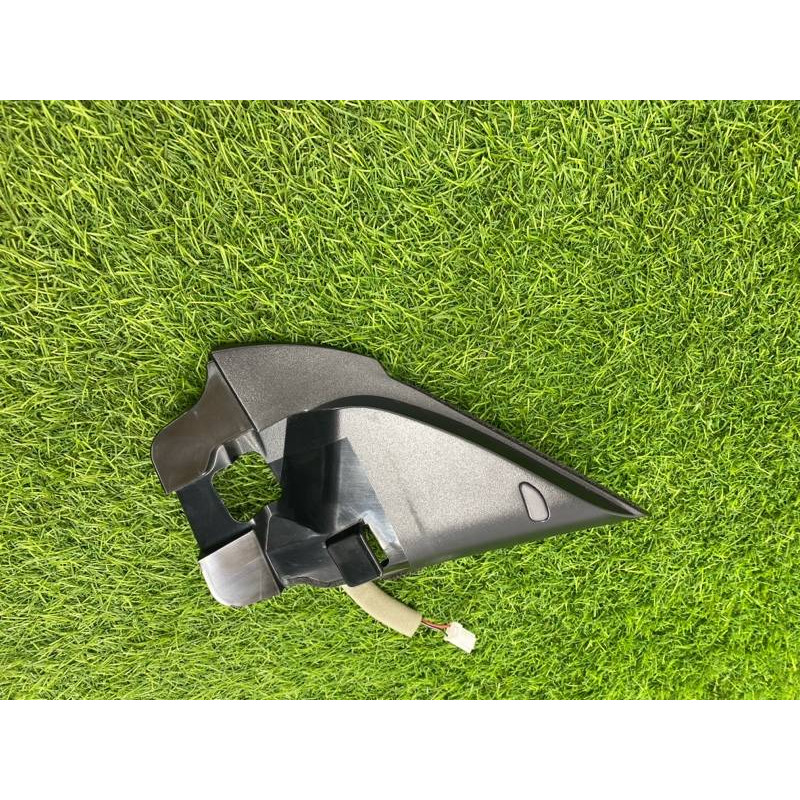 Молдинг двери (уголок) внутренний (кузов и элементы) Nissan Rogue T32 2020 2.5 802924cl1a