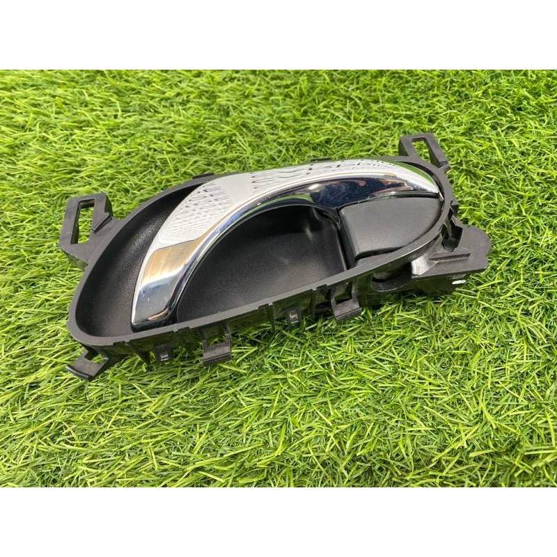 Ручка двери внутренняя (салон) Nissan Rogue T32 2020 2.5 806714BA0A