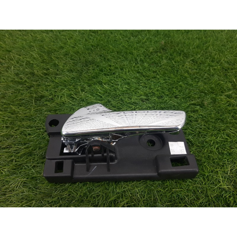 Ручка двери внутренняя (салон) Jeep Grand Cherokee WK2 2018 3.6 68079303AB