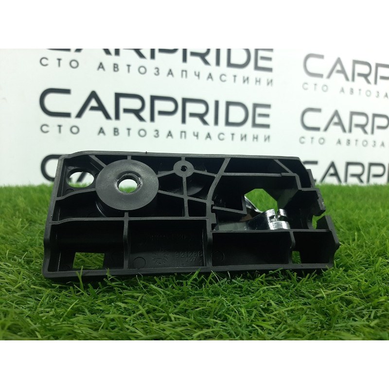 Ручка двери внутренняя (салон) Jeep Grand Cherokee WK2 2018 3.6 68079303AB