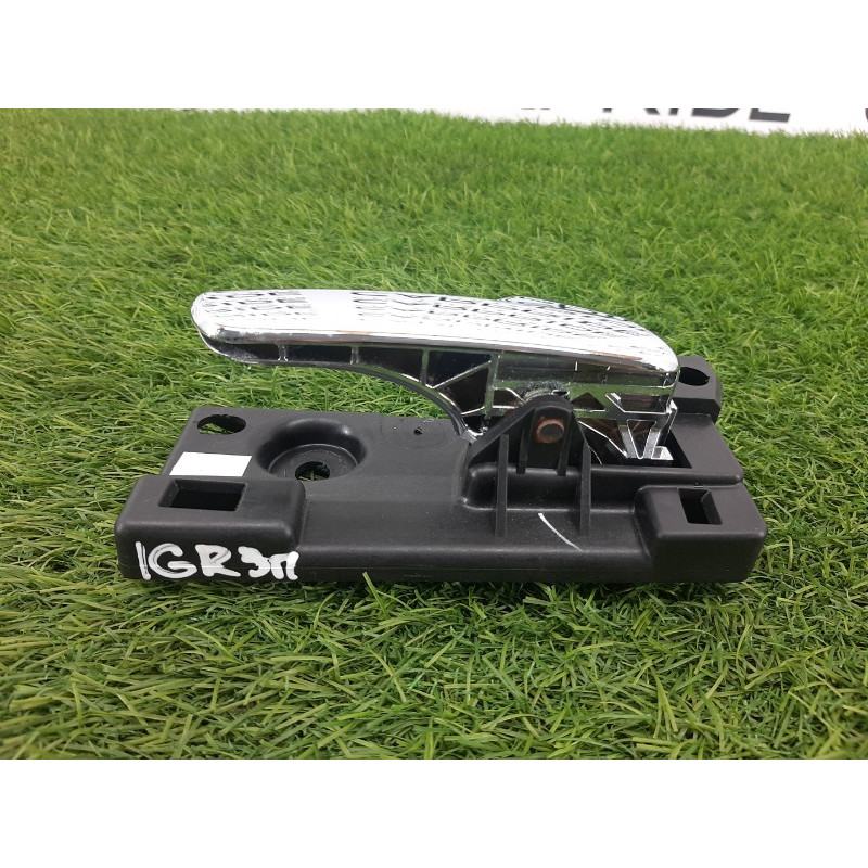 Ручка двери внутренняя (салон) Jeep Grand Cherokee WK2 2018 3.6 68079302AB