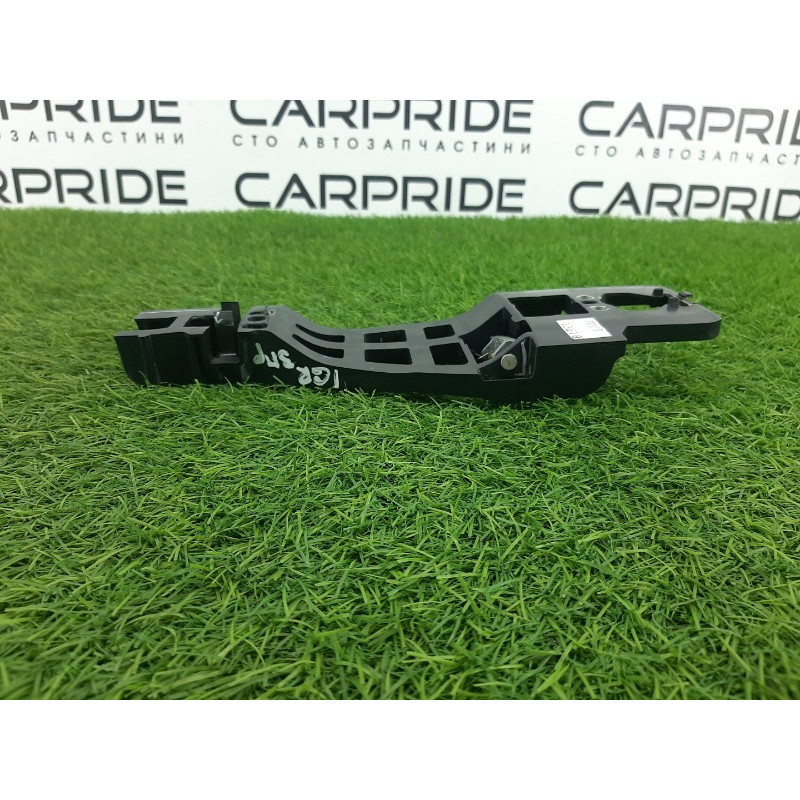 Кронштейн ручки двери (кузов и элементы) Jeep Grand Cherokee WK2 2018 3.6 4589888AD