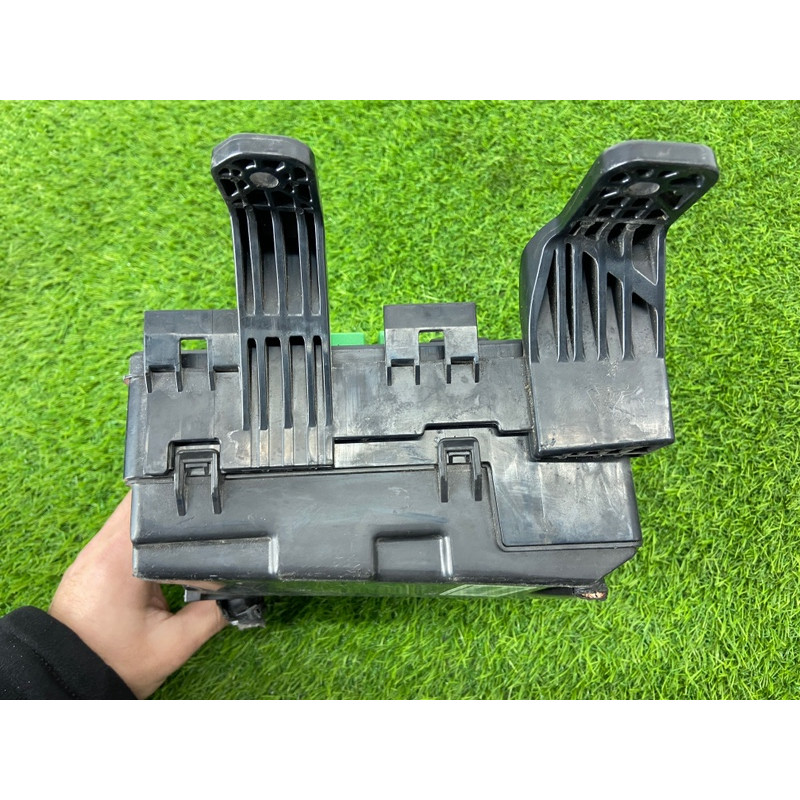 Блок запобіжників (електрика) KIA Sorento UM 2013 2.4 919502p000