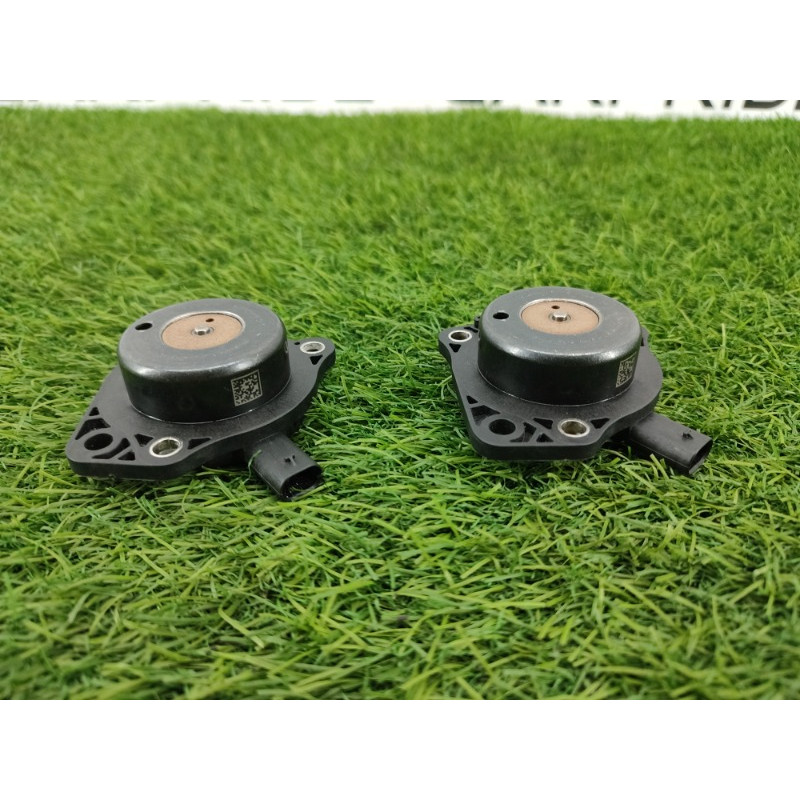 Клапан фазорегулятора (электрика двигателя) Jeep Grand Cherokee WK2 2018 3.6 5047788AD