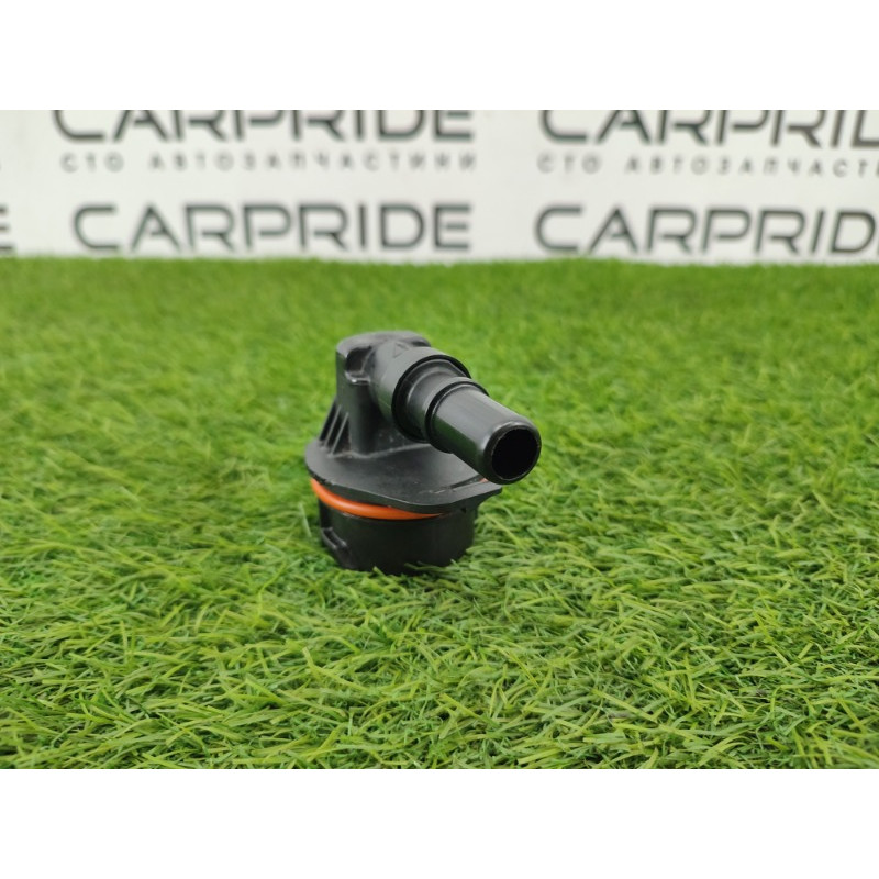 Клапан вентиляции (кузов и элементы) Jeep Grand Cherokee WK2 2018 3.6 68210345AC