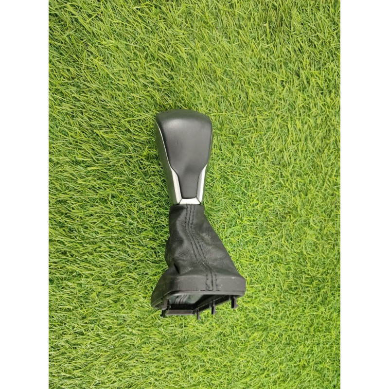 Ручка КПП (салон) Jeep Grand Cherokee WK2 2018 3.6 5RW07NCCAB