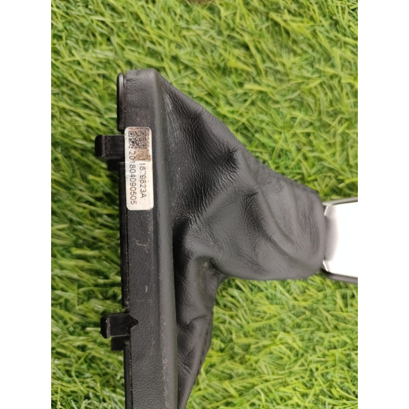 Ручка КПП (салон) Jeep Grand Cherokee WK2 2018 3.6 5RW07NCCAB