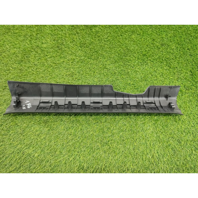 Накладка на порог (кузов и элементы) Nissan Rogue T32 2020 2.5 769514ce0a