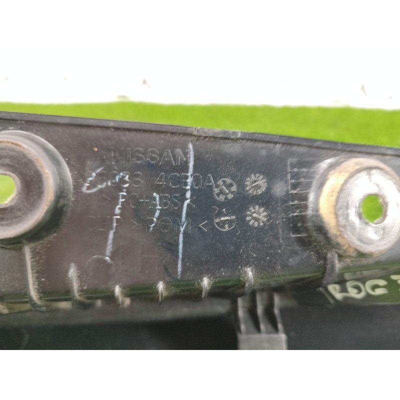 Накладка крышки багажника (кузов и элементы) Nissan Rogue T32 2020 2.5 960334ce0a