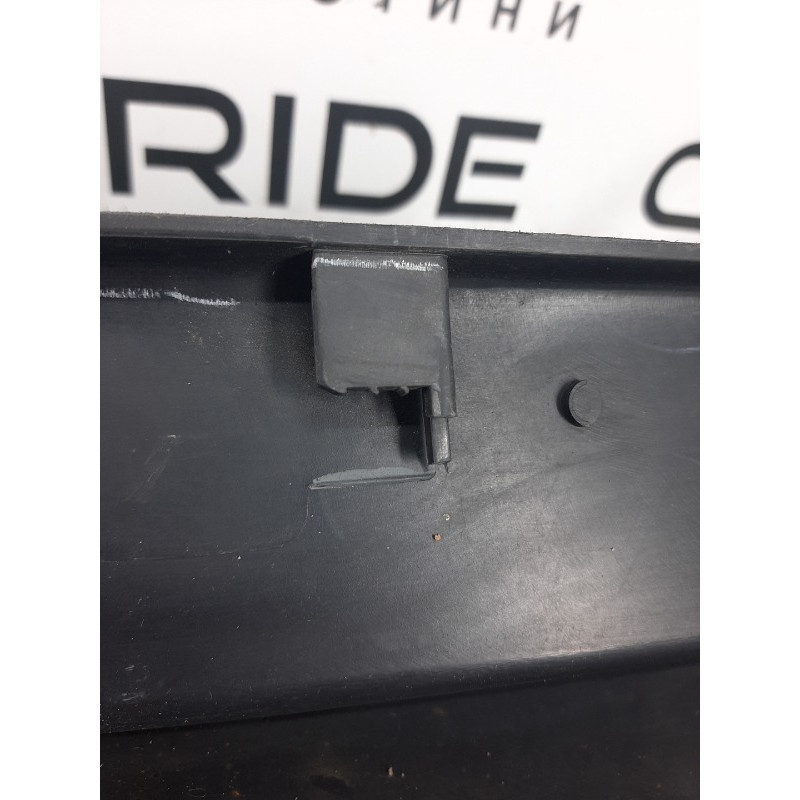 Накладка на порог (кузов и элементы) Jeep Cherokee KL 2014 3.2 1YW37RXFAD