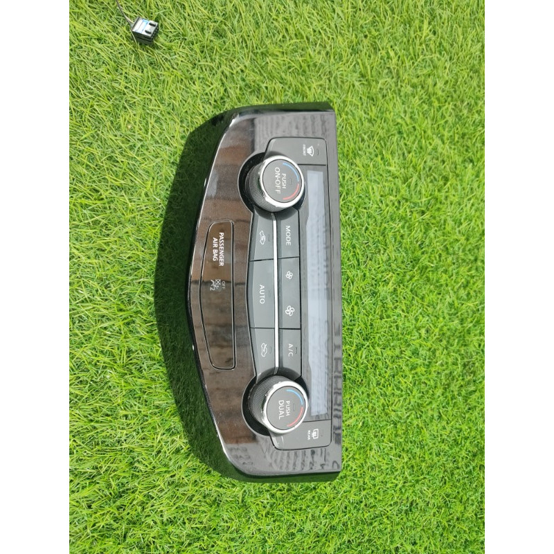 Блок управления климат-контролем (электрика / блок управления) Nissan Rogue T32 2020 2.5 275006ma0a