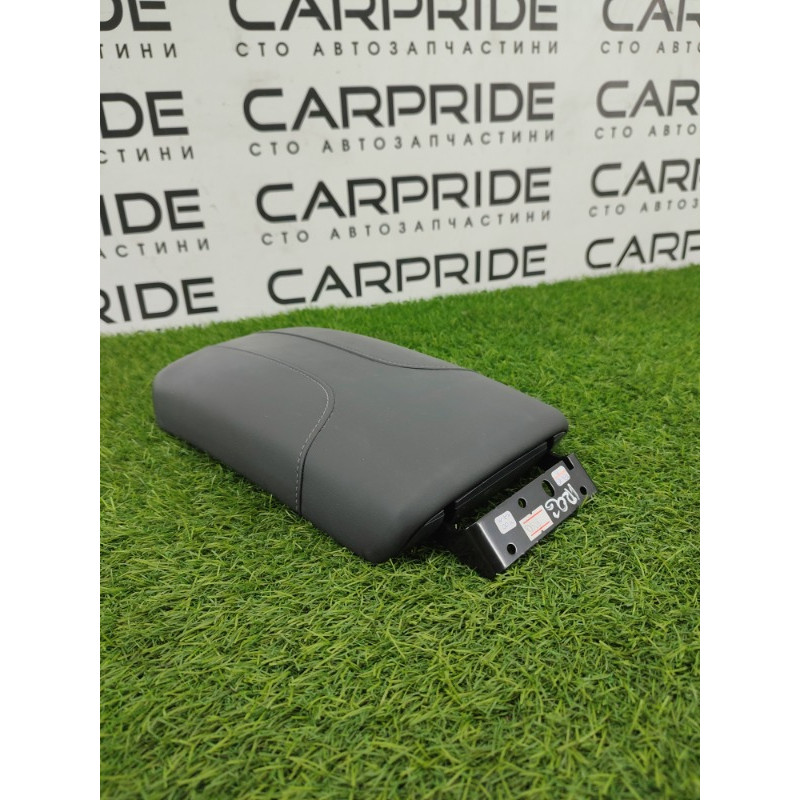 Подлокотник (салон) Nissan Rogue T32 2020 2.5 96920-6FL0A