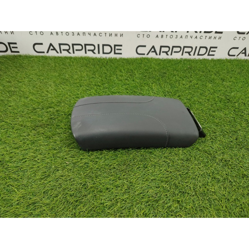 Подлокотник (салон) Nissan Rogue T32 2020 2.5 96920-6FL0A