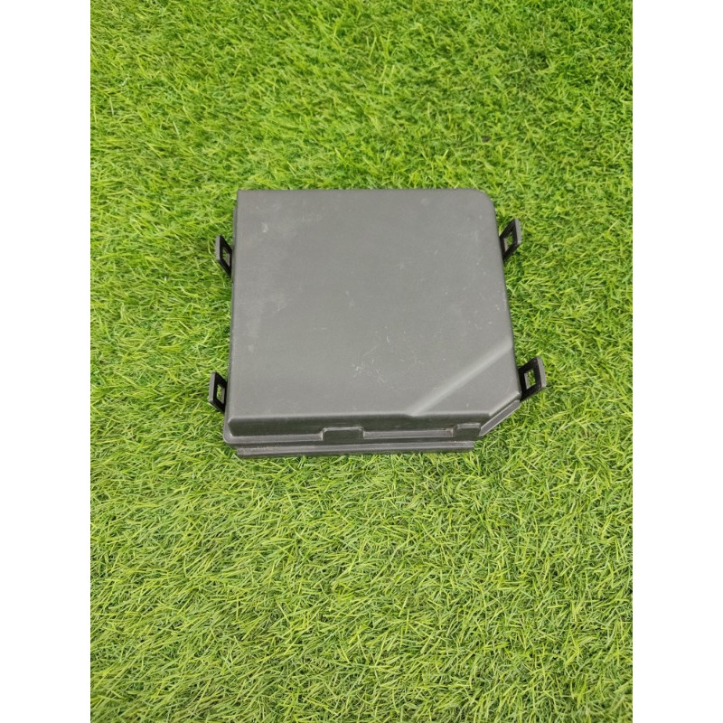 Крышка блока предохранителей (двигатель и элементы) Nissan Rogue T32 2020 2.5 284B9-4BA0B