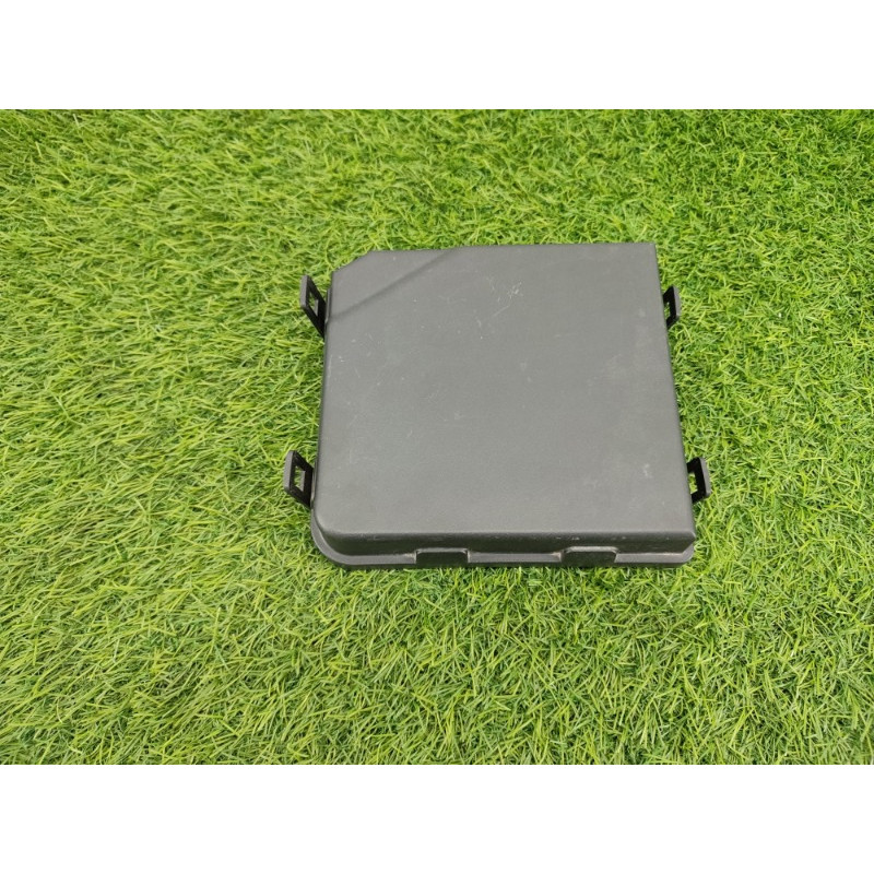 Крышка блока предохранителей (двигатель и элементы) Nissan Rogue T32 2020 2.5 284B9-4BA0B
