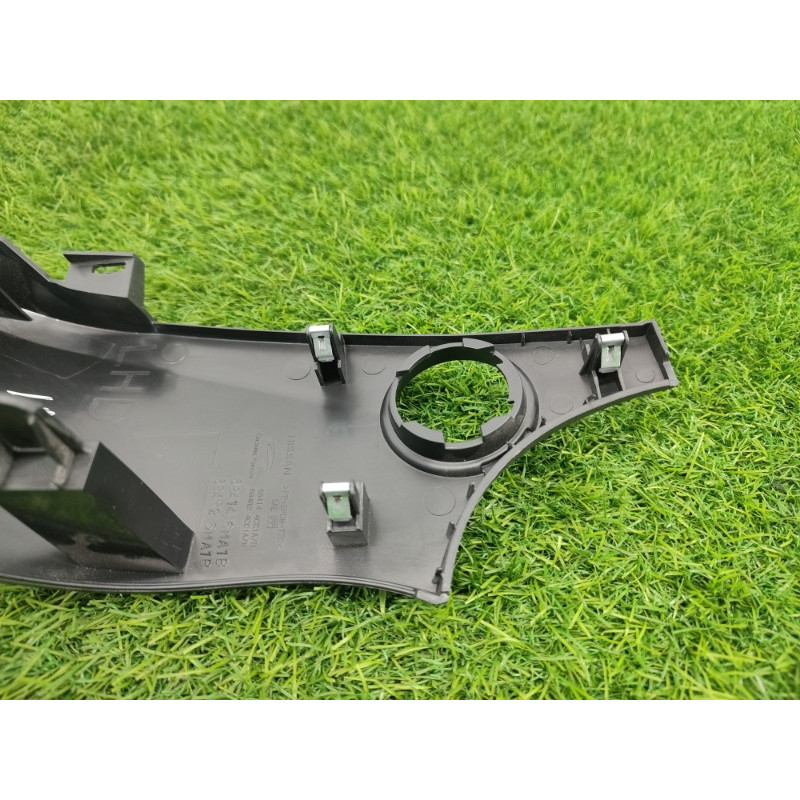 Накладка торпеды (салон) Nissan Rogue T32 2020 2.5 68414-4BA1A