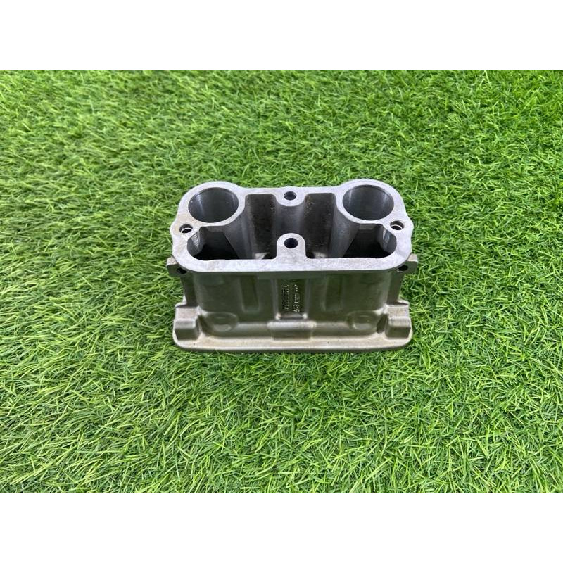 Вставка в гнездо свечи (двигатель и элементы) BMW 3-series F30 2013 N26B20 11127595545