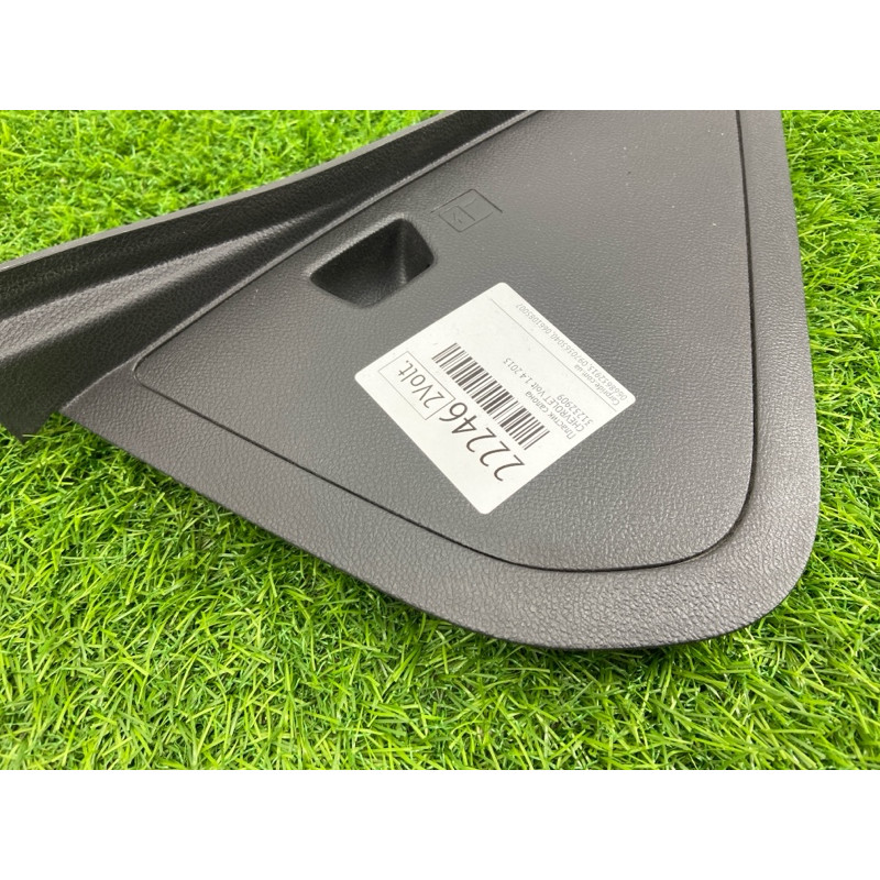 Накладка торпеды боковая (салон) CHEVROLET Volt 1 2013 1.4 22886697