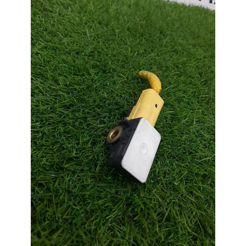 Датчик удара (электрика / датчики) Honda CR-V 3 77970SWAA113M1