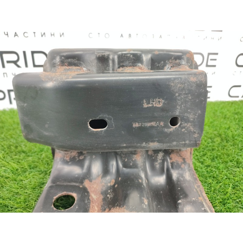 Кронштейн КПП (трансмиссия) Jeep Grand Cherokee WK2 2018 3.6 68252525AA